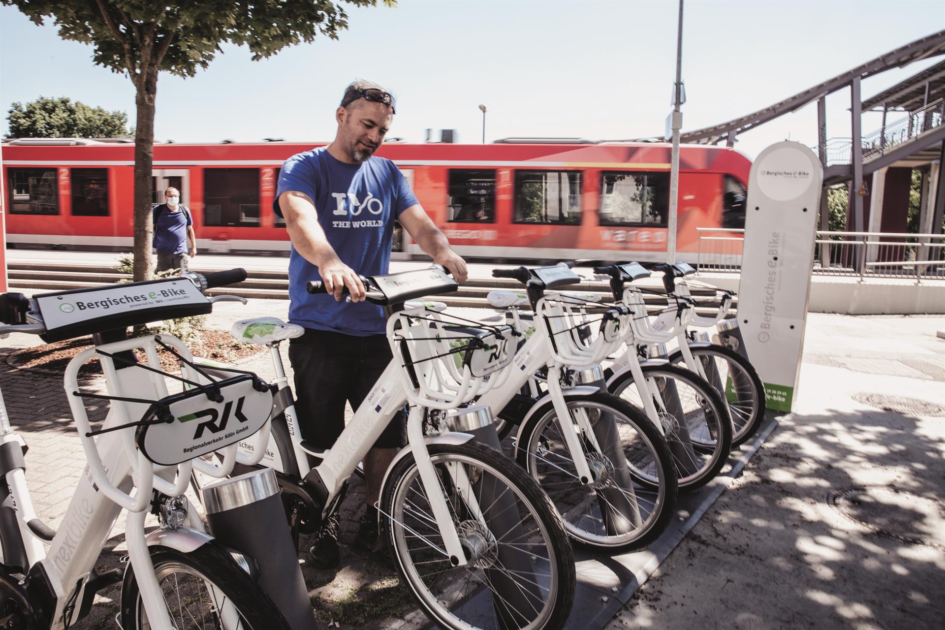 Modernisierung der Oberbergischen Bahn: Vollsperrung von Ende März bis August – Schienenersatzverkehr und Anpassungen auf Buslinien