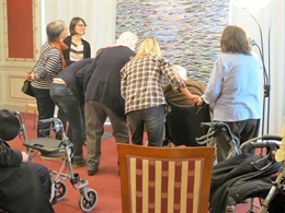 dementia+art - Begegnung mit Kunst für Personen mit Demenz und ihre Angehörigen